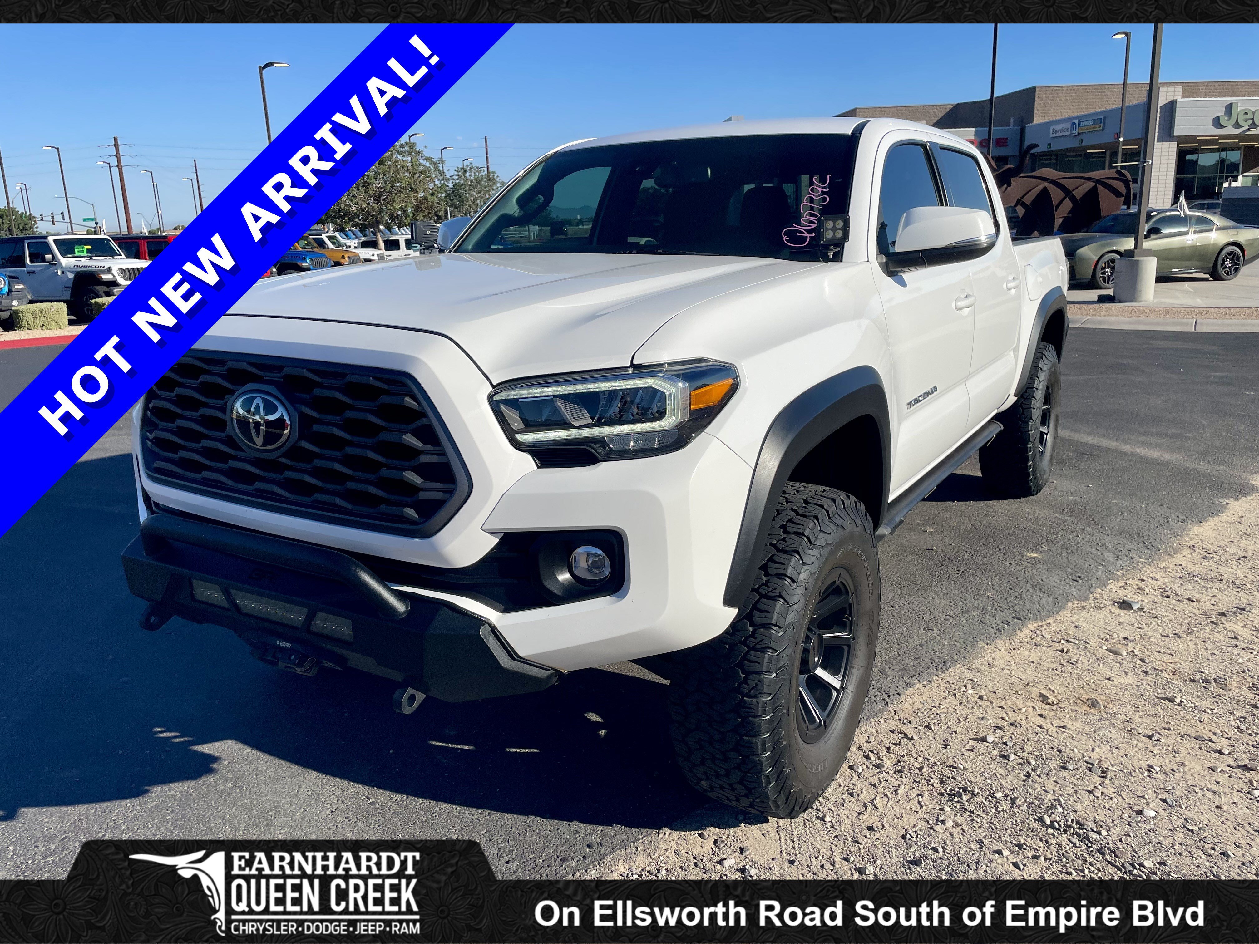 Used 2023 Toyota Tacoma TRD Off-Road AWD/4WD image 1