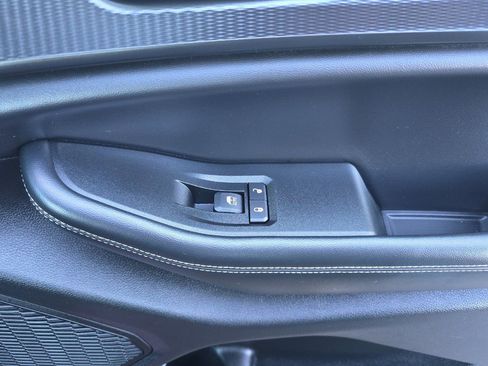 Used 2024 Jeep Grand Cherokee L Altitude image 21