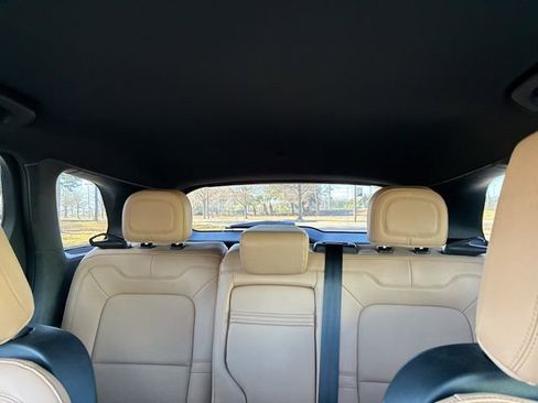 Certified 2023 Lincoln Corsair Reserve image 34