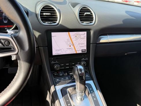 Used 2020 Porsche 718 Boxster RWD image 28