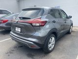 Used 2021 Nissan Kicks S image 4