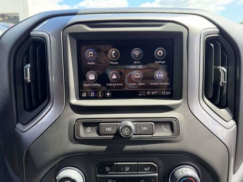 Used 2025 Chevrolet Silverado 1500 Custom Trail Boss AWD/4WD image 23