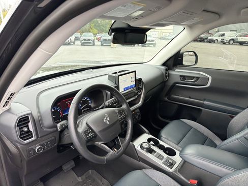 Used 2022 Ford Bronco Sport Outer Banks w/ Tech Package image 13