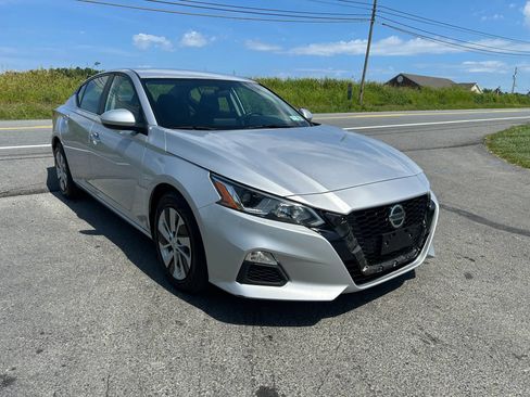 Used 2020 Nissan Altima 2.5 S FWD image 3