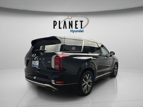 Used 2021 Hyundai Palisade Limited w/ Winter Package image 7