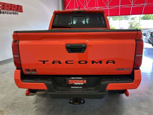 Used 2024 Toyota Tacoma TRD Off-Road w/ TRD Off Road Upgrade Package AWD/4WD image 4