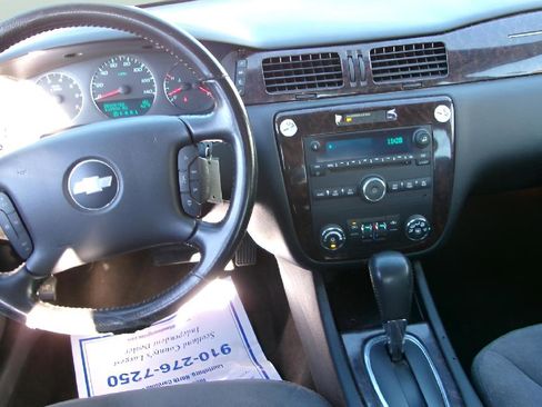 Used 2013 Chevrolet Impala LT image 11