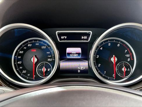 Certified 2017 Mercedes-Benz GLE 350 image 27