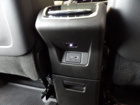 Used 2024 Cadillac XT6 Sport w/ LPO, Floor Liner Package AWD/4WD image 24