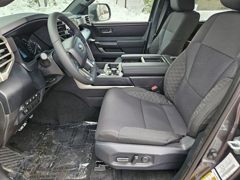 New 2026 Toyota Tundra SR5 AWD/4WD image 17