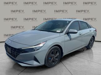 Used 2022 Hyundai Elantra SEL FWD video 1