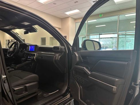 Used 2024 Toyota Tacoma SR5 image 28
