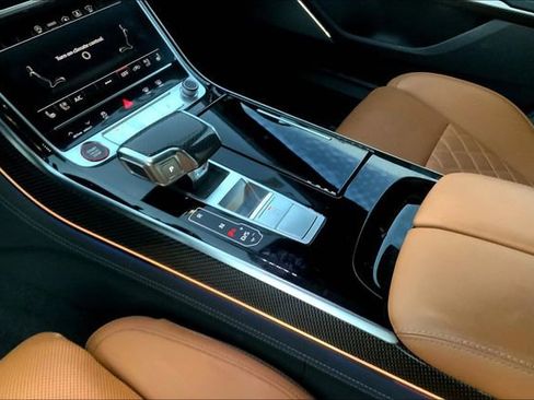 Certified 2022 Audi S8 image 25
