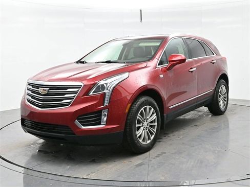 Used 2019 Cadillac XT5 Luxury image 3