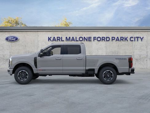 New 2026 Ford F250 Platinum w/ Tremor Off-Road Package image 3
