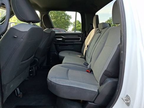 Used 2024 RAM 2500 Big Horn AWD/4WD image 10