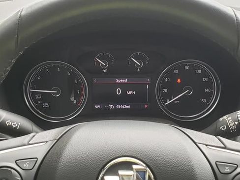 Used 2020 Buick Enclave Essence AWD/4WD image 19