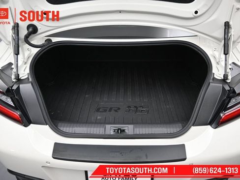 Used 2025 Toyota GR86 Premium w/ Performance Package RWD image 23
