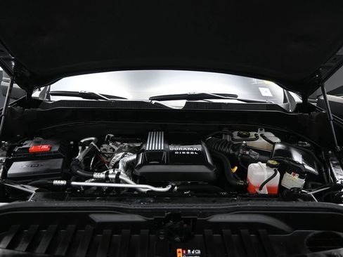 Used 2024 Chevrolet Silverado 1500 RST w/ Protection Package image 16