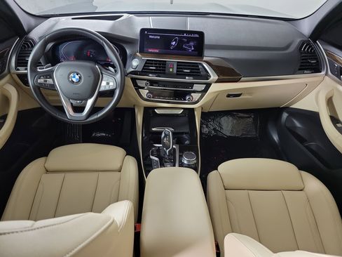 Used 2021 BMW X3 xDrive30i w/ Premium Package image 11