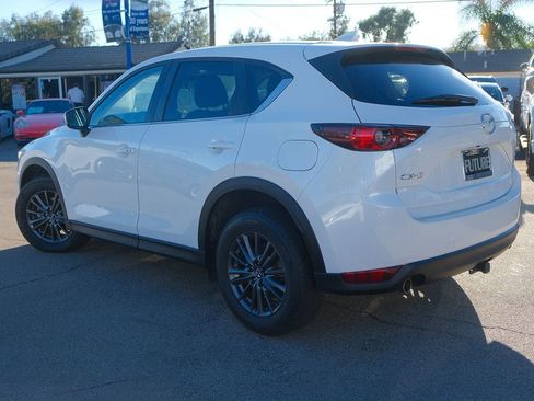 Used 2020 MAZDA CX-5 Touring image 4