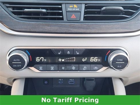 Used 2024 Nissan Altima 2.5 SL image 18