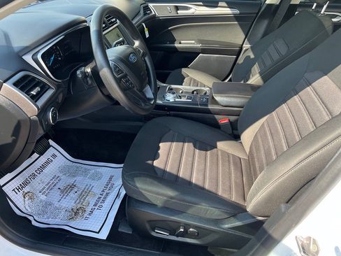 Used 2020 Ford Fusion SE FWD image 10