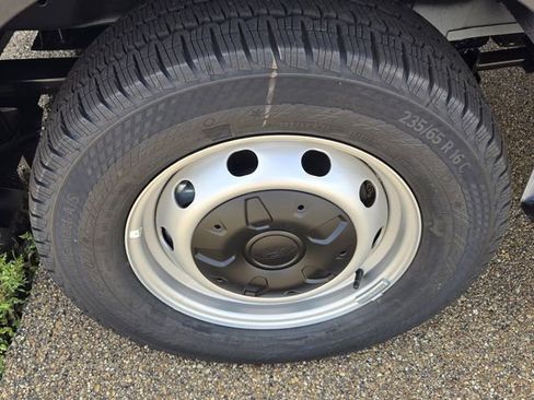 New 2025 Ford Transit 250 Low Roof w/ Load Area Protection Package image 21