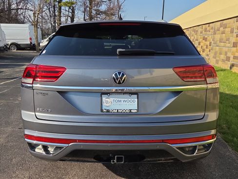 Used 2020 Volkswagen Atlas Cross Sport SEL Premium R-Line image 11