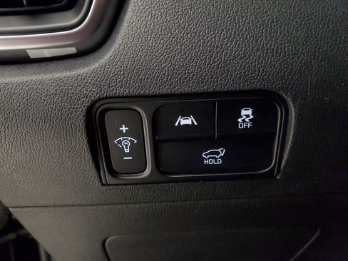 Certified 2023 Kia Sorento EX w/ Panoramic Sunroof Package image 13