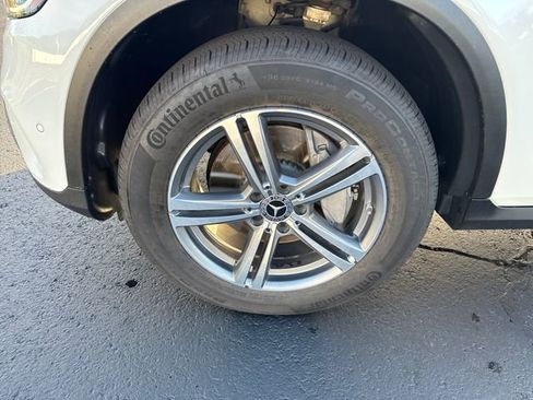 Used 2022 Mercedes-Benz GLC 300 GLC 300 image 27