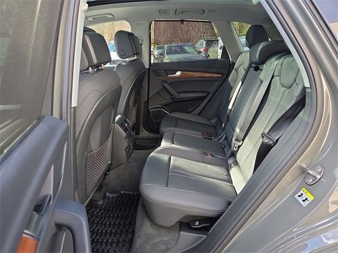Certified 2023 Audi Q5 2.0T Premium Plus w/ Premium Plus Package image 11