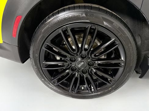 Certified 2024 MINI Cooper S FWD image 33