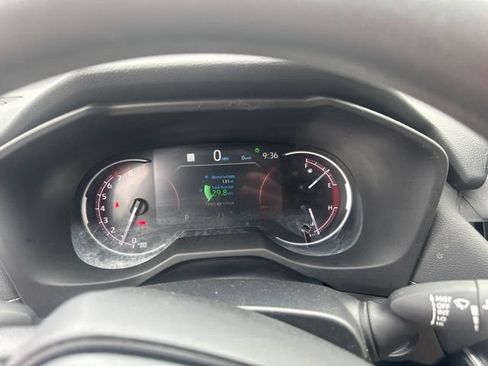 Used 2024 Toyota RAV4 XLE FWD image 13