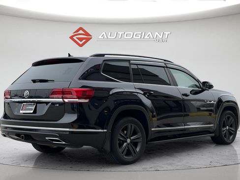 Used 2020 Volkswagen Atlas SE w/ Panoramic Sunroof Package image 12