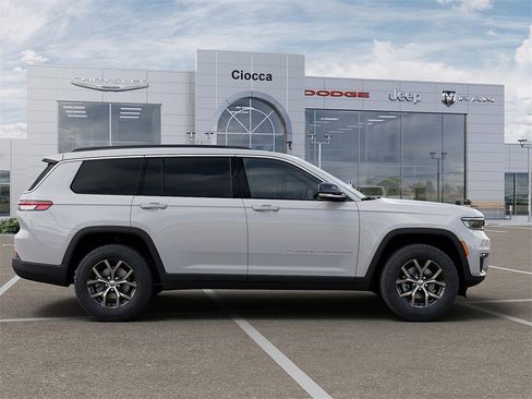 New 2025 Jeep Grand Cherokee L Limited image 21
