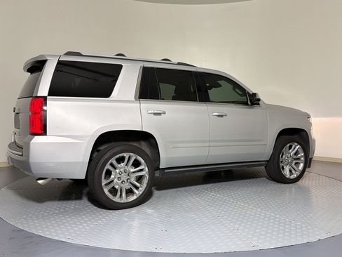 Used 2020 Chevrolet Tahoe Premier w/ Premier Plus Edition RWD image 9