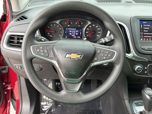 Used 2020 Chevrolet Equinox LT FWD image 15