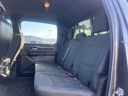 Used 2020 RAM 1500 Big Horn AWD/4WD image 7