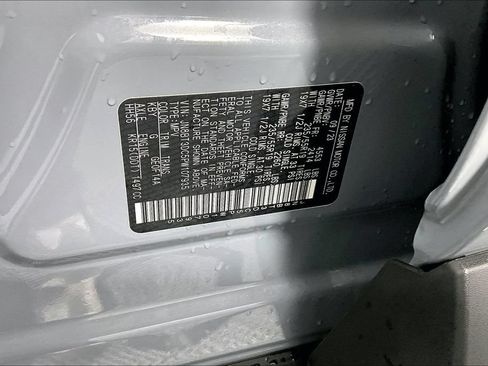 Used 2023 Nissan Rogue Platinum w/ Platinum Premium Package FWD image 32