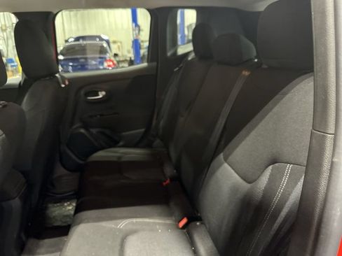 Used 2021 Jeep Renegade Sport AWD/4WD image 30