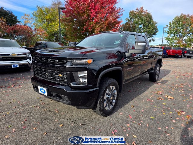 Used 2023 Chevrolet Silverado 2500 Custom w/ Infotainment Package AWD/4WD image 1