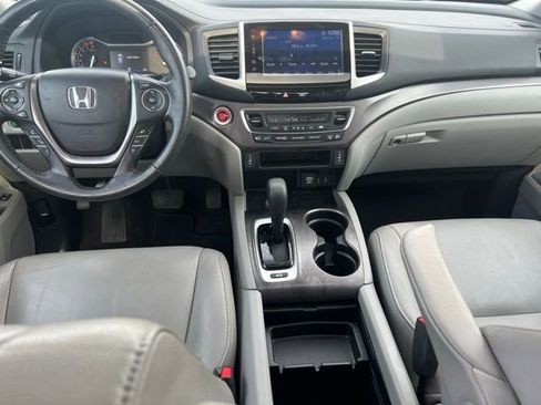 Used 2017 Honda Pilot EX-L image 9