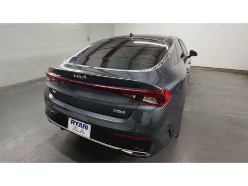 Used 2022 Kia K5 LXS FWD image 8