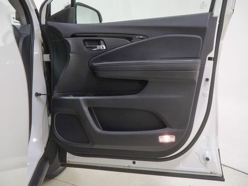 Used 2020 Honda Ridgeline RTL-E image 37