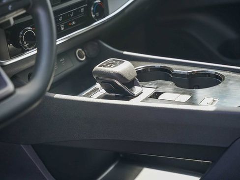 New 2026 Nissan Rogue S image 23