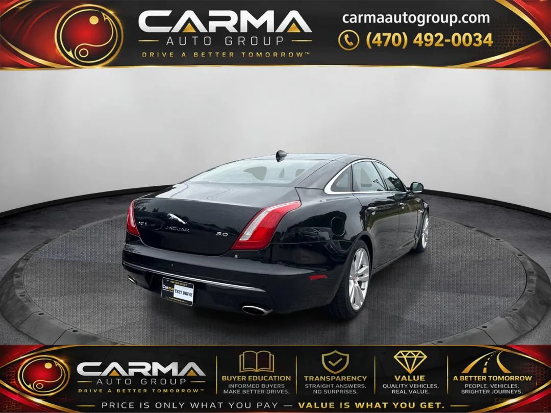 Used 2017 Jaguar XJ L Portfolio RWD image 5