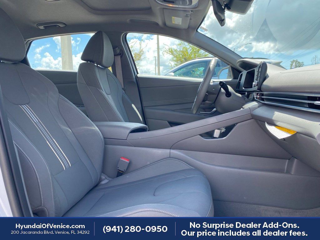 Certified 2026 Hyundai Elantra SEL Sport Premium FWD image 36