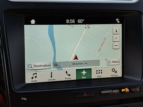 Used 2017 Ford Explorer XLT w/ Equipment Group 202A image 24