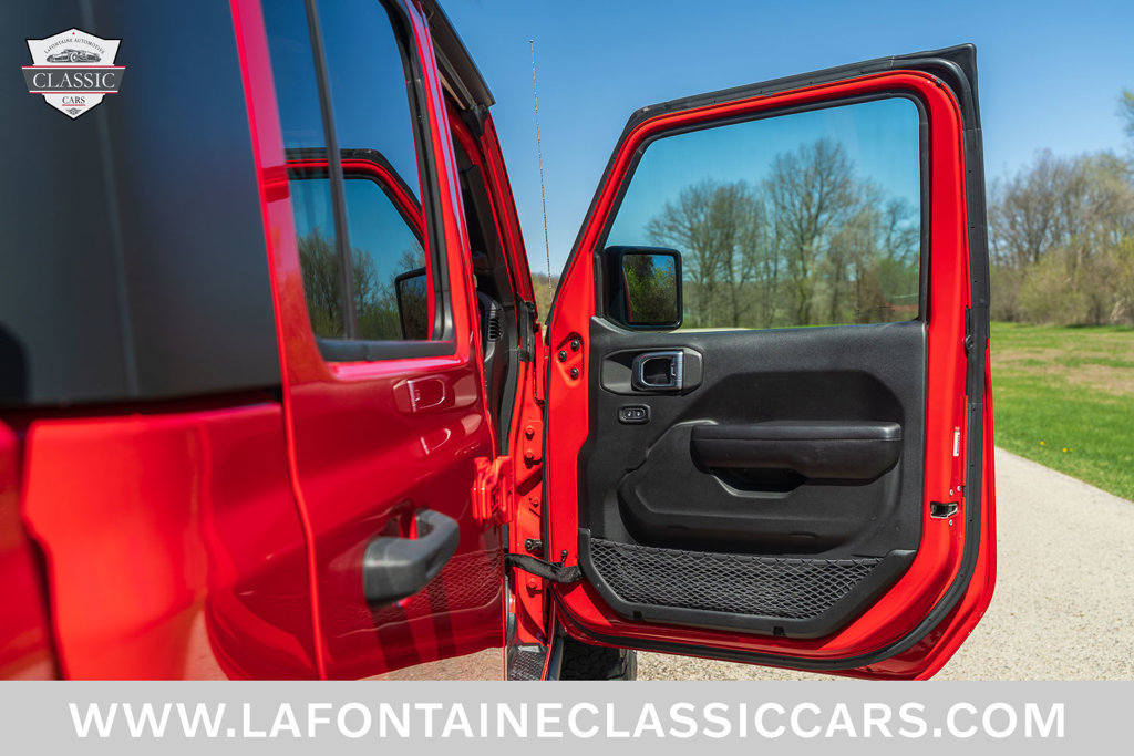 Used 2020 Jeep Gladiator Sport w/ Technology Group AWD/4WD image 53